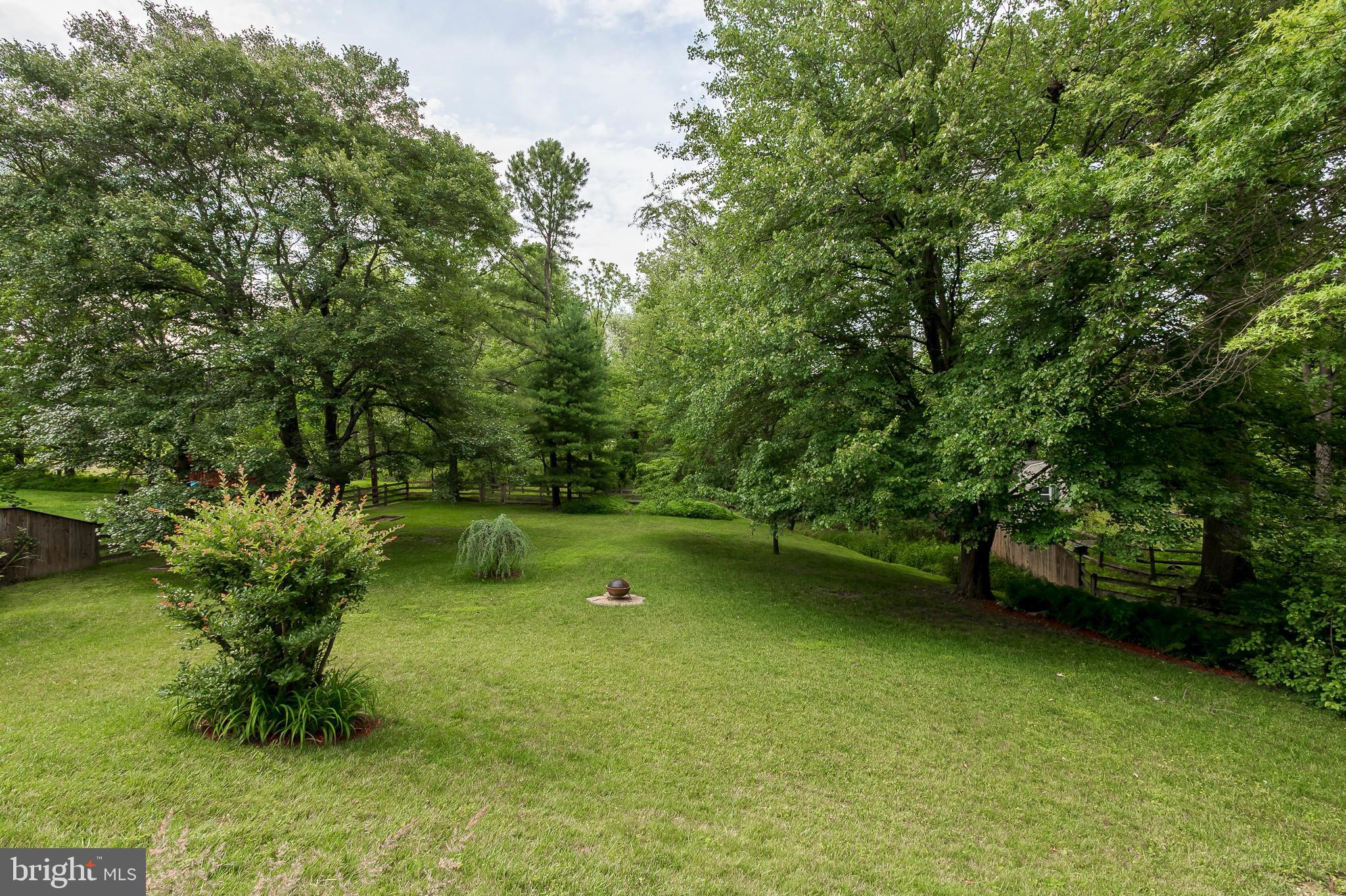 9890 Postwick Road Ellicott City, MD 21042 - Photo 35 of 41 Deck View