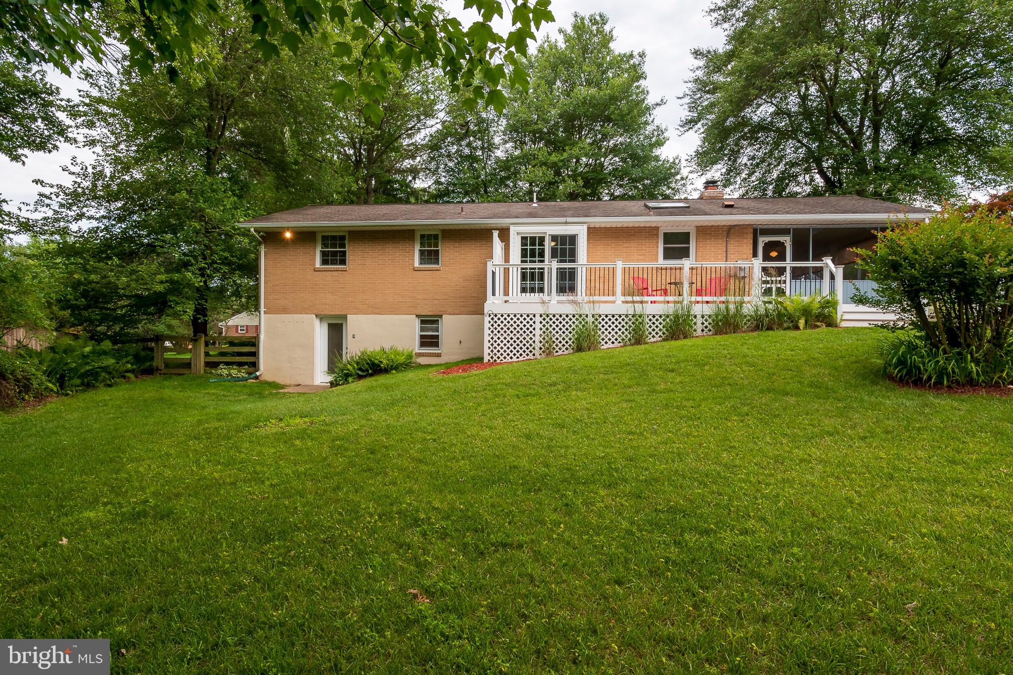 9890 Postwick Road Ellicott City, MD 21042 - Photo 40 of 41 Exterior Back