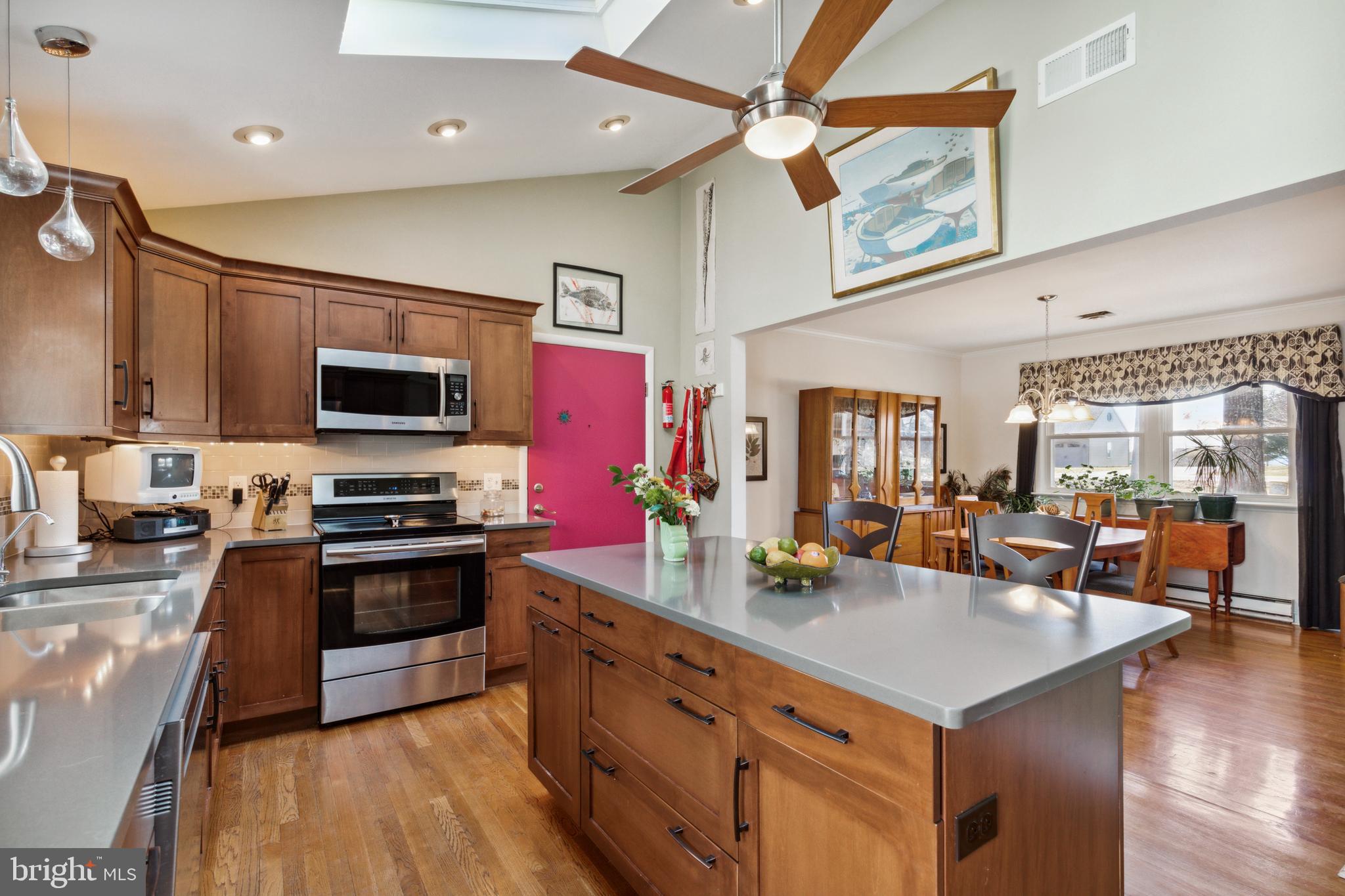 6325 Hilltop Road Orefield, PA 18069 - Photo 3 of 15 Gallery Image 3