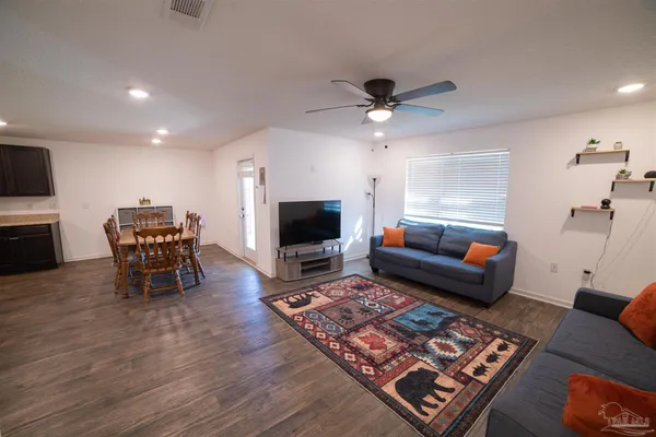 $305,000 | 6262 Churchill Circle, Milton, FL 32583