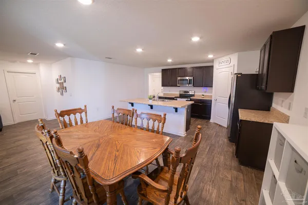 $305,000 | 6262 Churchill Circle, Milton, FL 32583