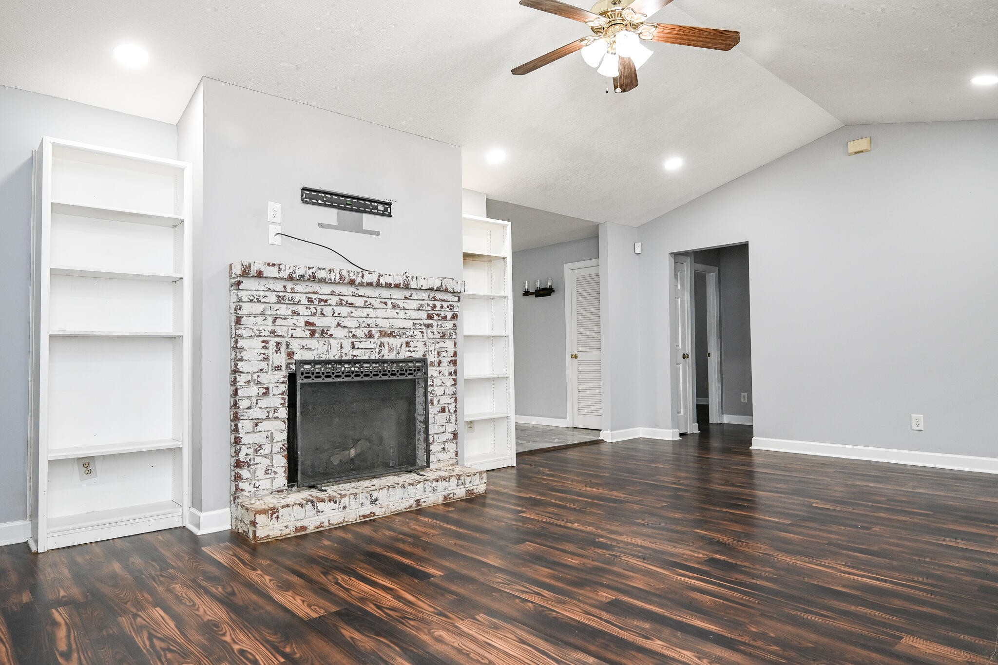 4211 Blue Springs Road Cleveland, TN 37311 - Photo 6 of 36 Gallery Image 6