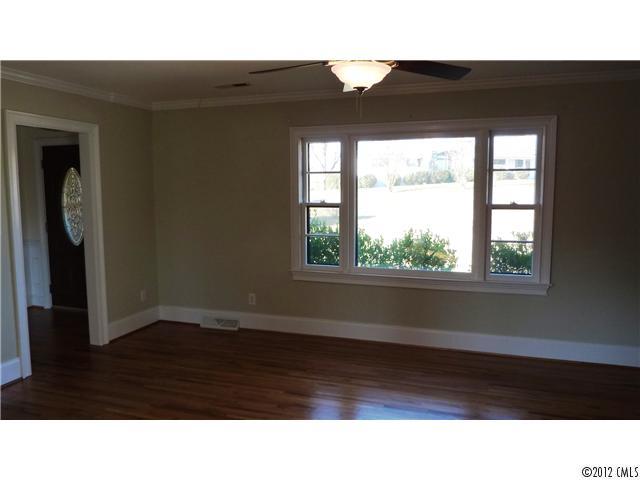 421 Fielding Road Charlotte, NC 28214 - Photo 5 of 16 Gallery Image 5