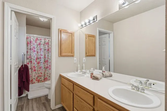 $395,000 | 606 East Bridlewood Court, Spokane, WA 99224