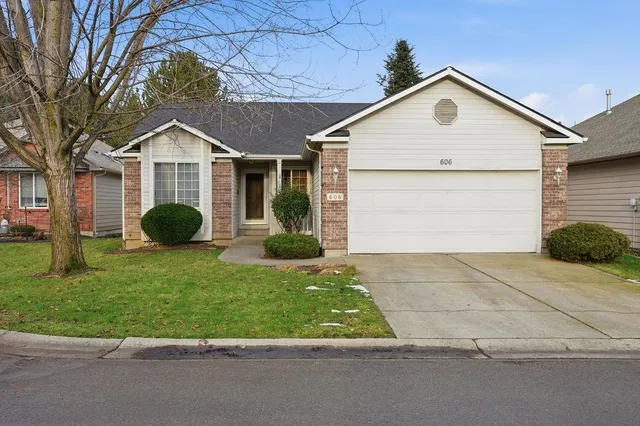 $395,000 | 606 East Bridlewood Court, Spokane, WA 99224