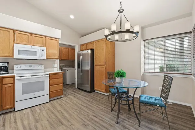 $395,000 | 606 East Bridlewood Court, Spokane, WA 99224