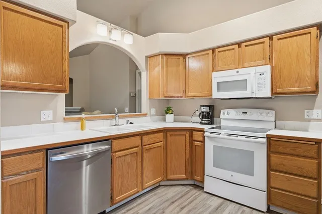 $395,000 | 606 East Bridlewood Court, Spokane, WA 99224