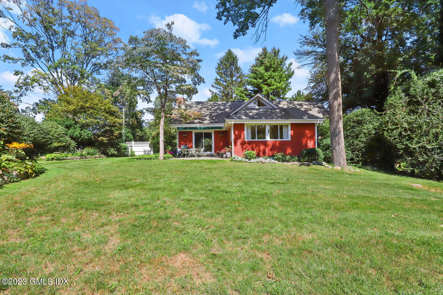 236 Riverside Avenue Riverside, CT 06878 - Photo 34 of 40 a front view of house with yard and green space