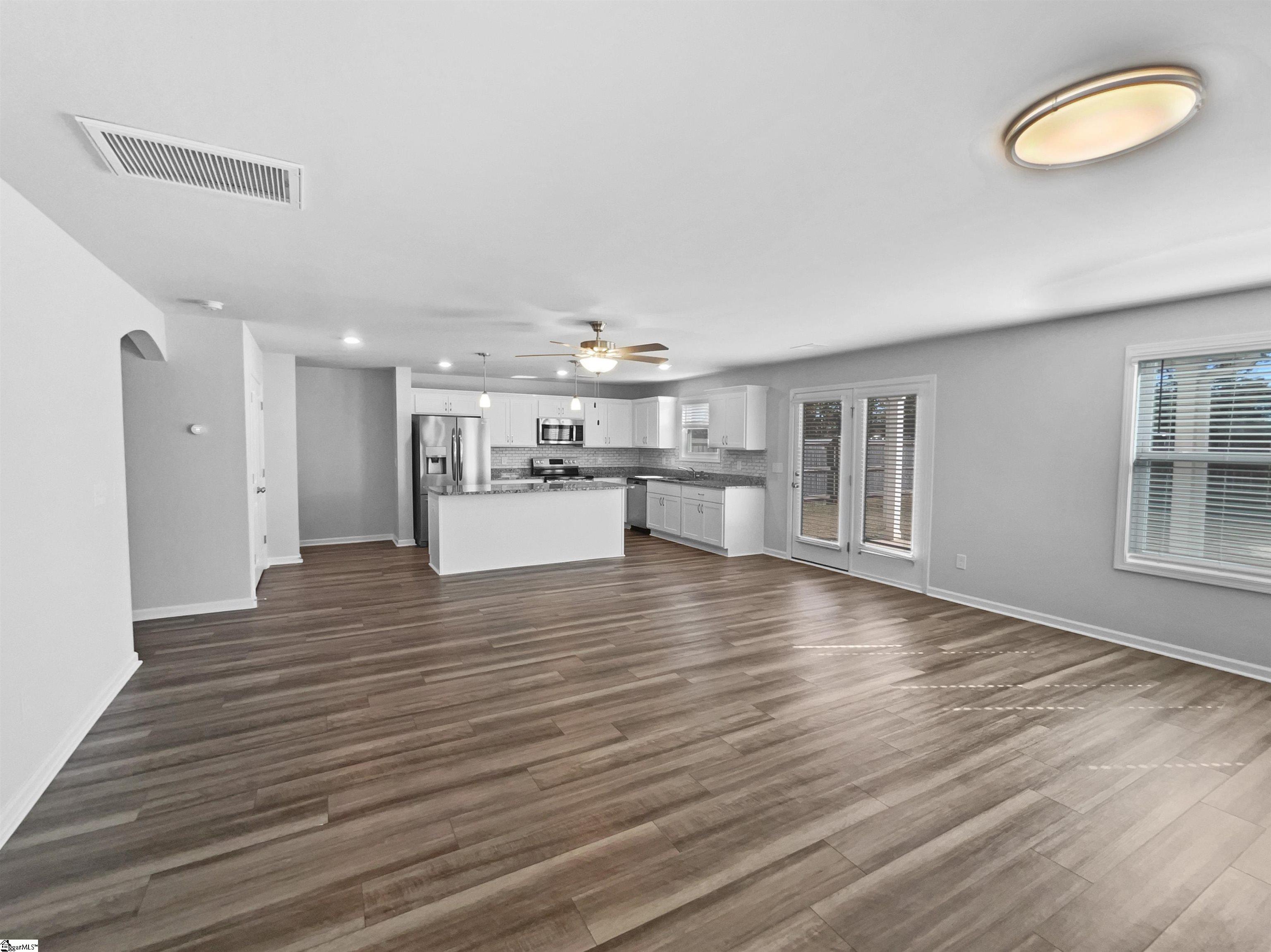 108 West Compass Way Easley, SC 29640 - Photo 16 of 21