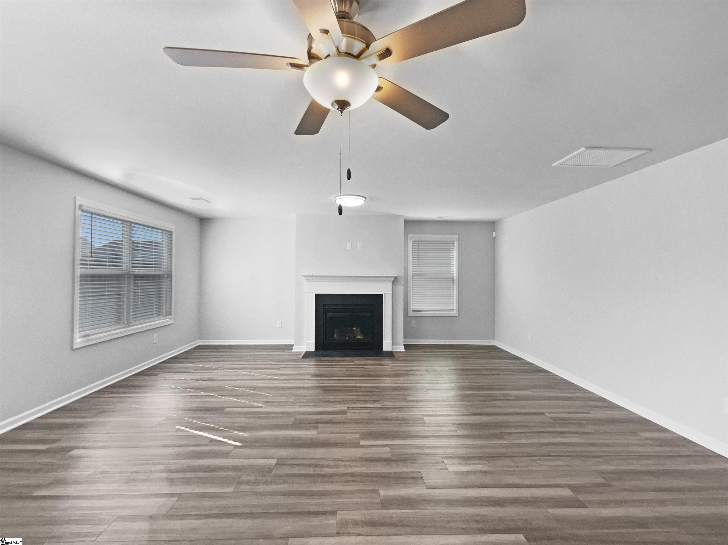 108 West Compass Way Easley, SC 29640 - Photo 2 of 21