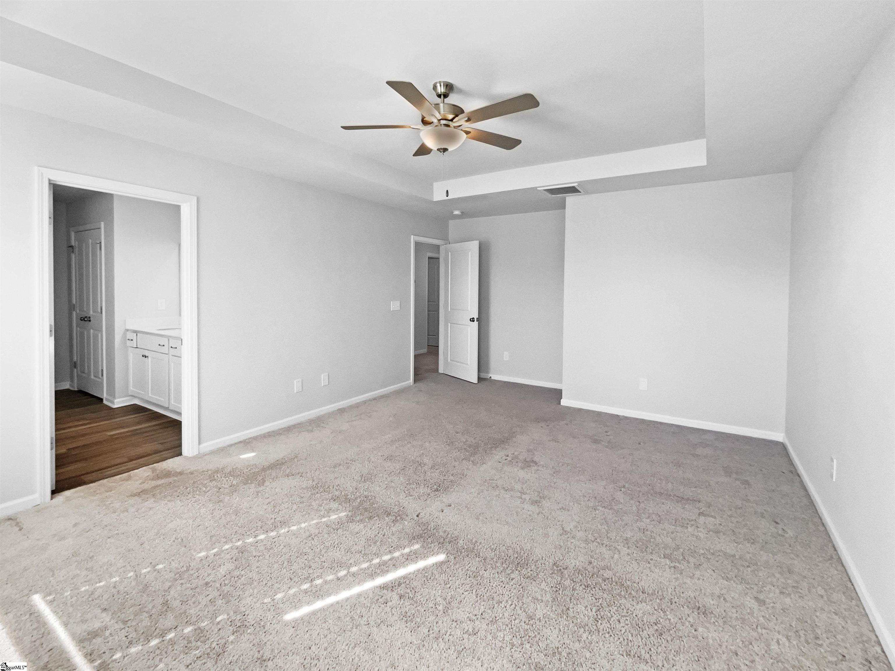 108 West Compass Way Easley, SC 29640 - Photo 3 of 21