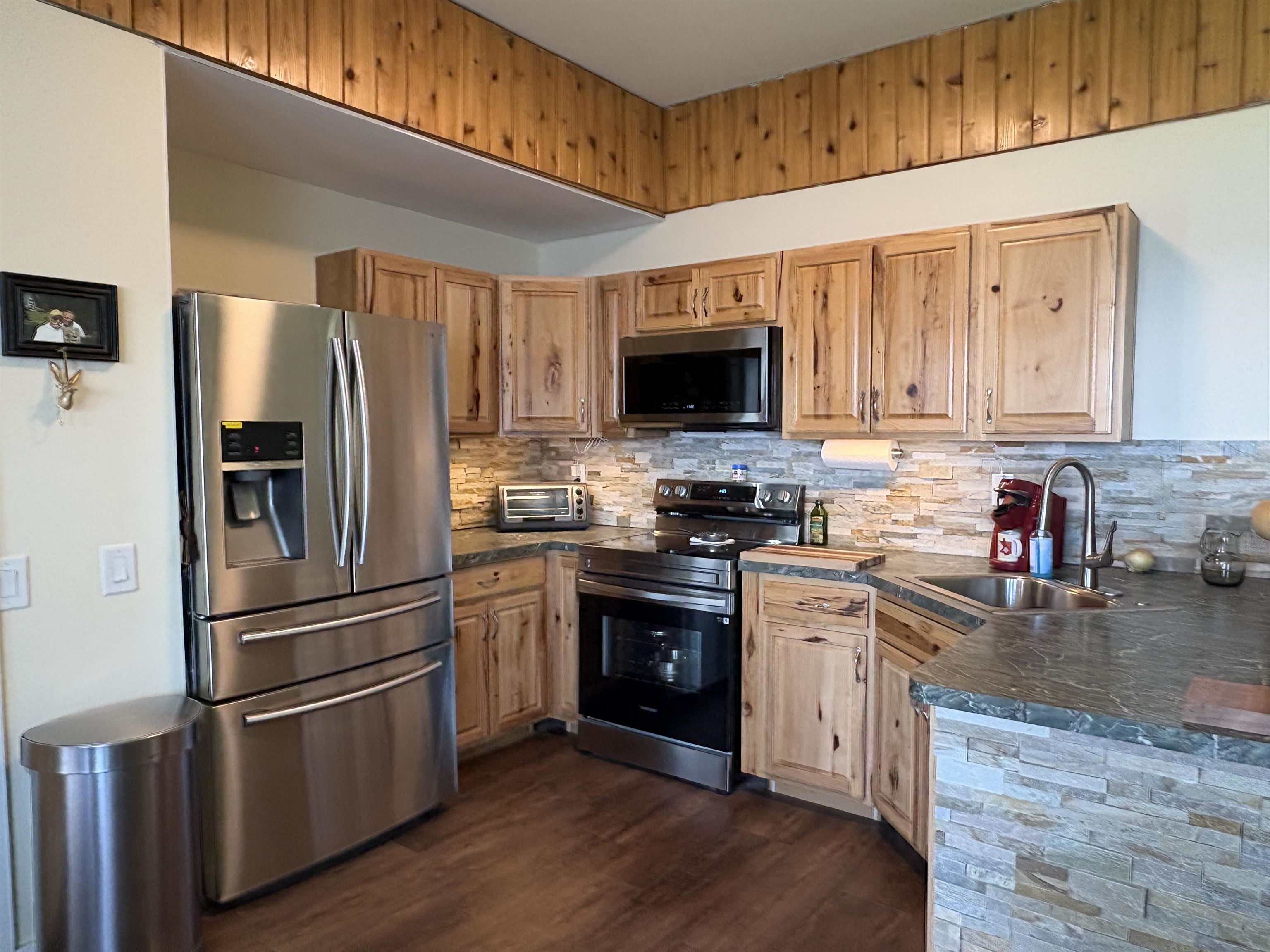 311 Green Point Road North Hero, VT 05474 - Photo 20 of 35