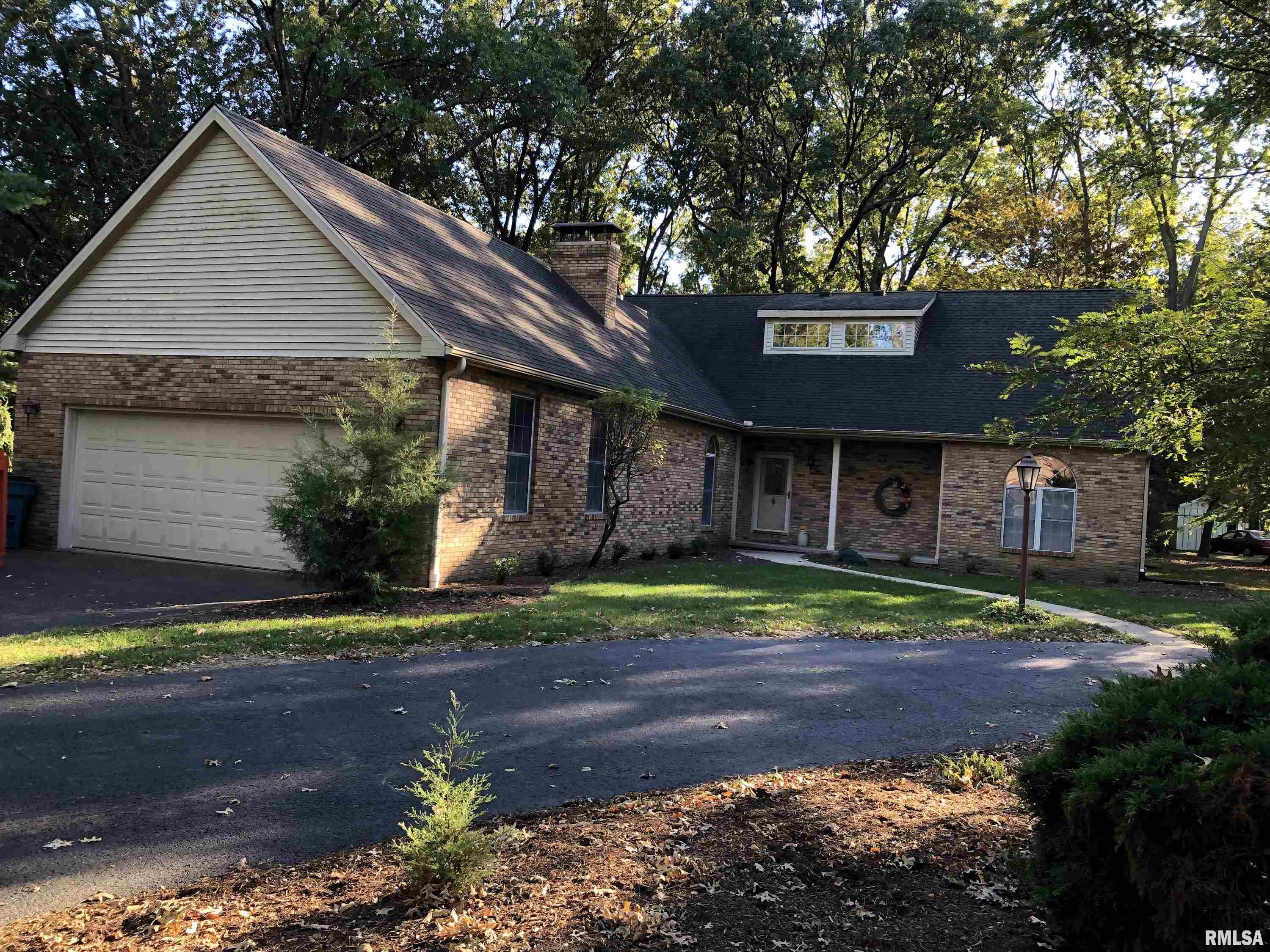 2707 East Richview Road Mount Vernon, IL 62864 - Photo 1 of 62 Gallery Image 1