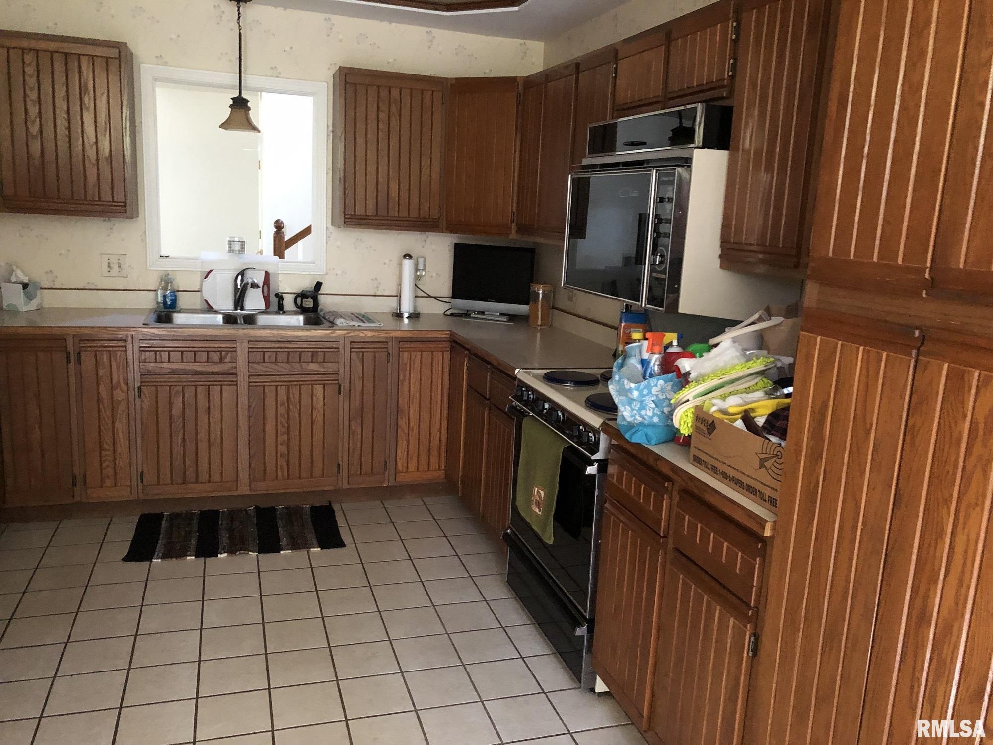 2707 East Richview Road Mount Vernon, IL 62864 - Photo 8 of 62 Gallery Image 8