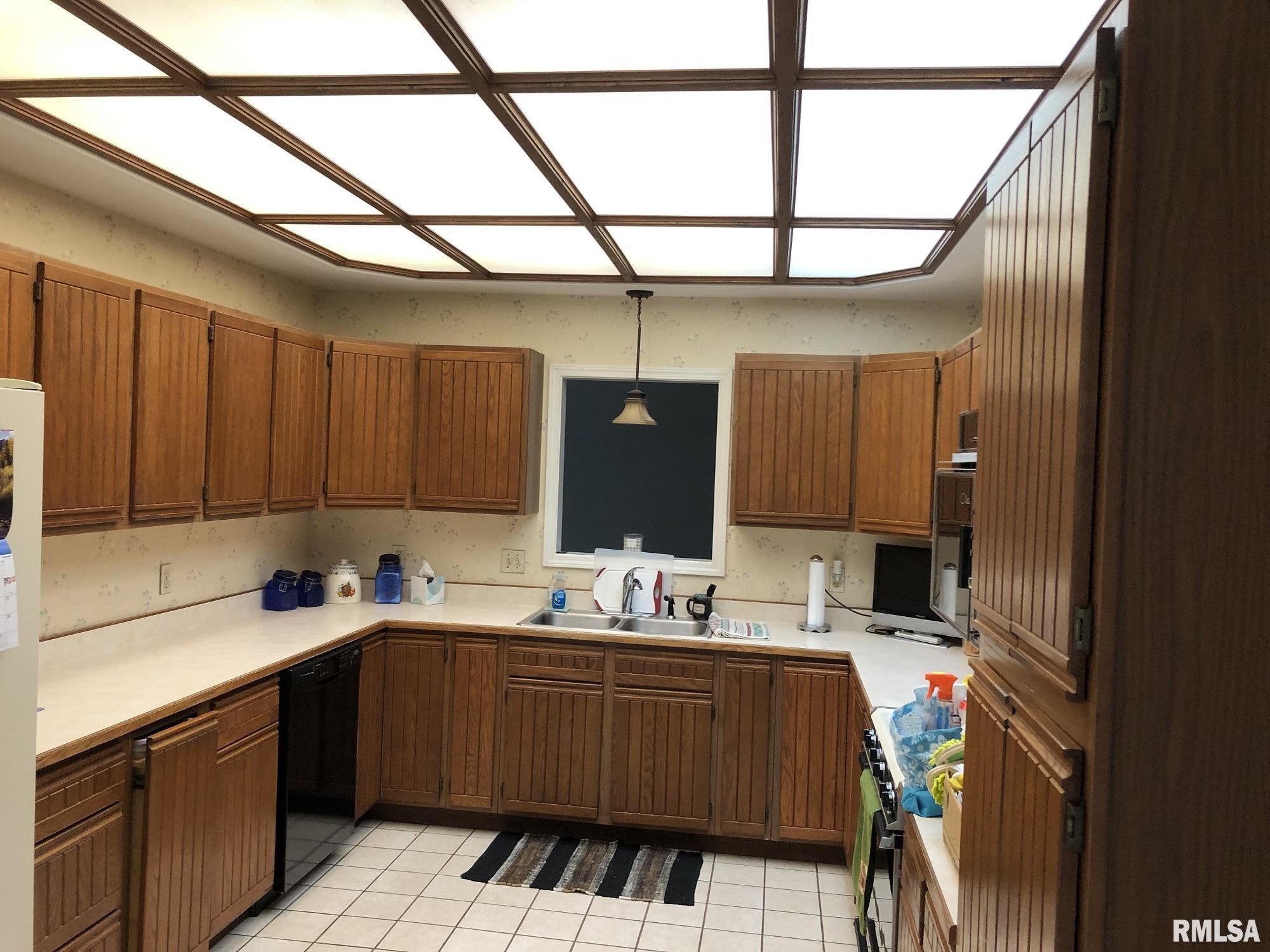 2707 East Richview Road Mount Vernon, IL 62864 - Photo 9 of 62 Gallery Image 9