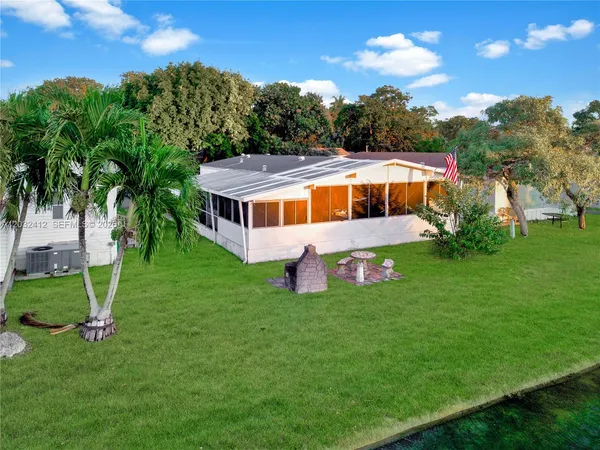$199,000 | 35250 Southwest 177th Court, Unit 48, Homestead, FL 33034