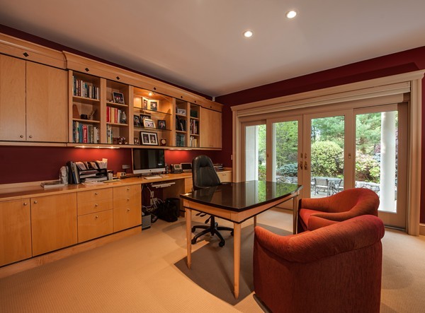227 Bridle Trail Road Needham, MA 02492 - Photo 4 of 16