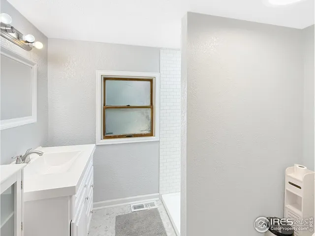 $204,900 | 133 North Wallace Avenue, Haxtun, CO 80731