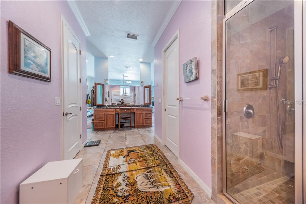 8221 Hayward Lane Port Richey, FL 34668 - Photo 18 of 47 Gallery Image 18