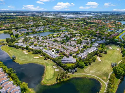 $749,999 | 4825 Northwest 98th Place, Doral, FL 33178
