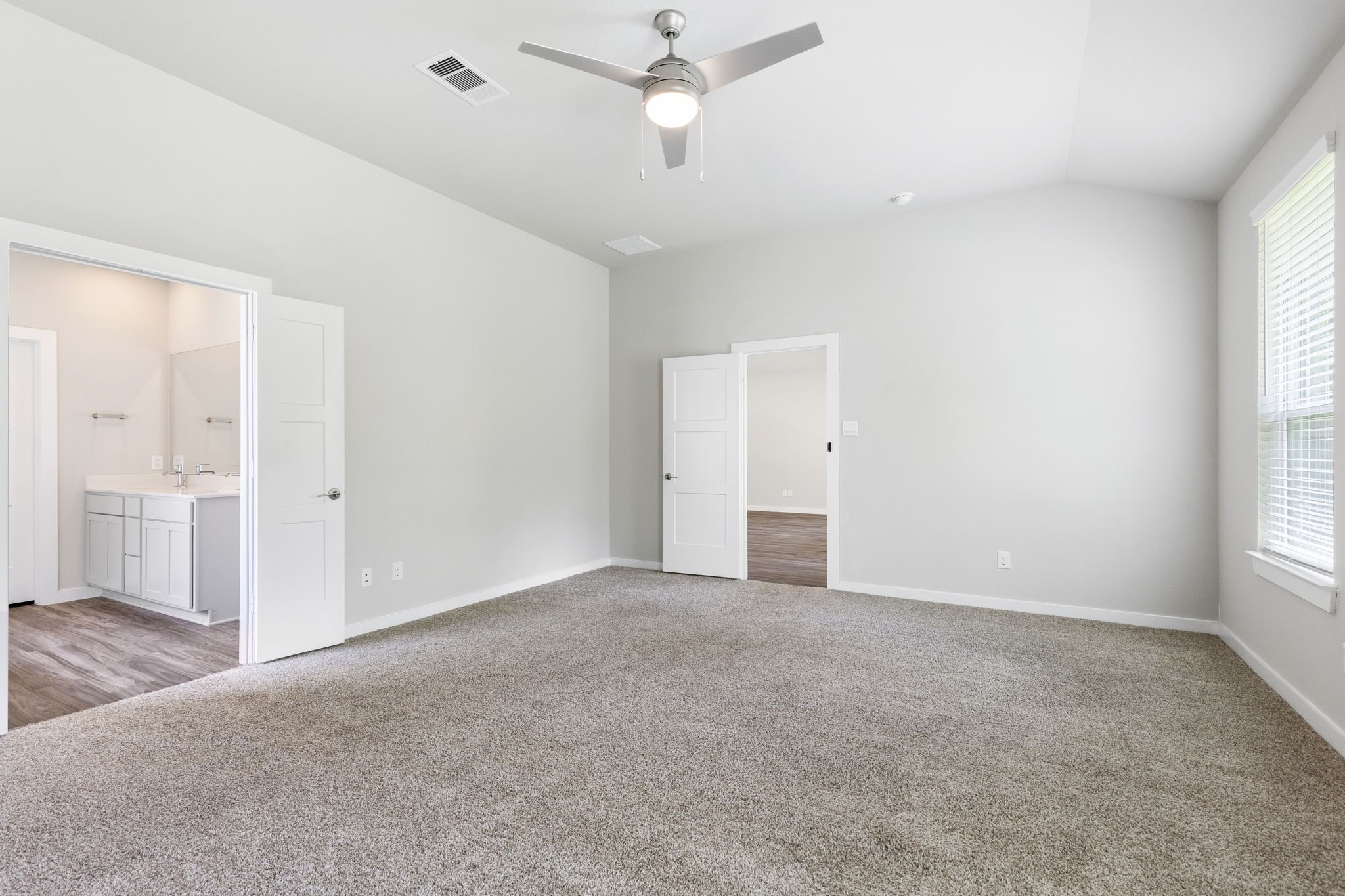 14006 Juniper Point Lane Conroe, TX 77384 - Photo 8 of 19