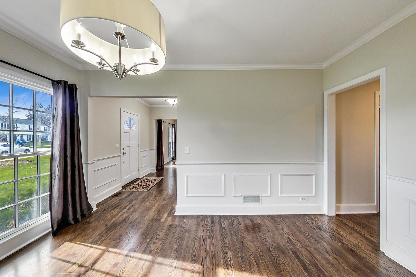 2530 Shannon Road Northbrook, IL 60062 - Photo 5 of 43