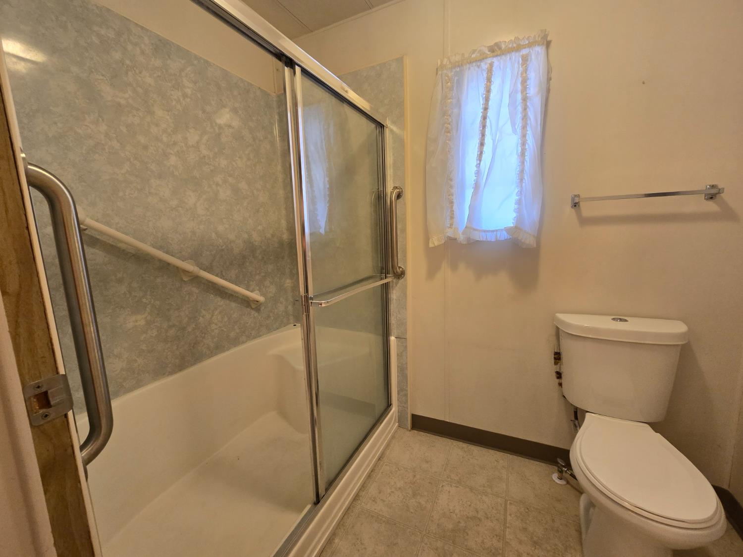 1300 West Olson Avenue, Unit 97 Reedley, CA 93654 - Photo 21 of 25