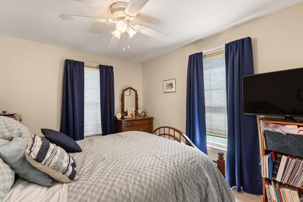 67 Kathleen Grant Road Easton, MA 02375 - Photo 27 of 35