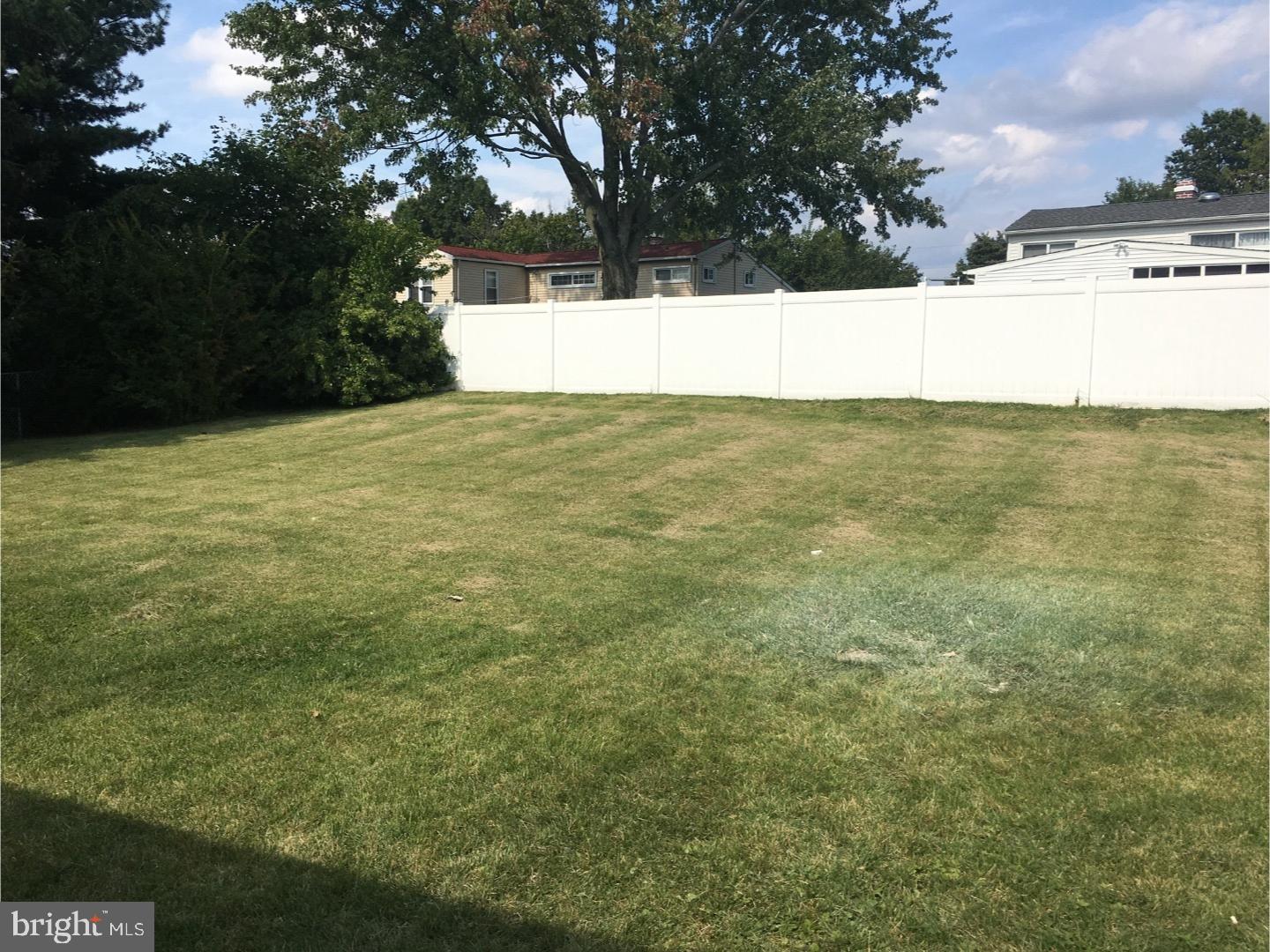 121 Berlin Road Gibbsboro, NJ 08026 - Photo 2 of 16 Gallery Image 2