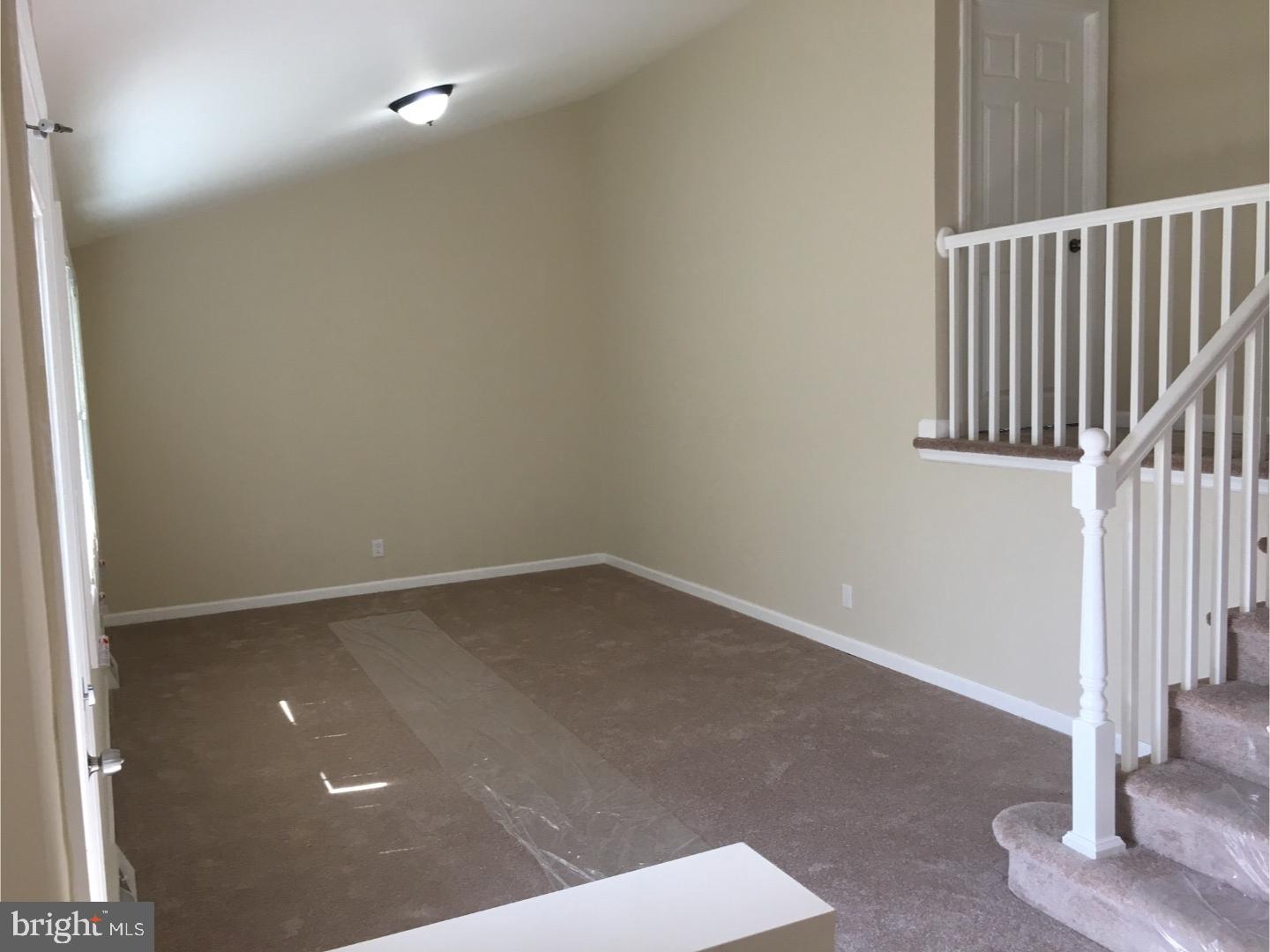 121 Berlin Road Gibbsboro, NJ 08026 - Photo 4 of 16 Gallery Image 4