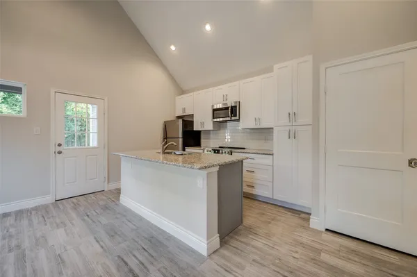 $1,600 | 1213 Armstead Street, Unit A, Houston, TX 77009