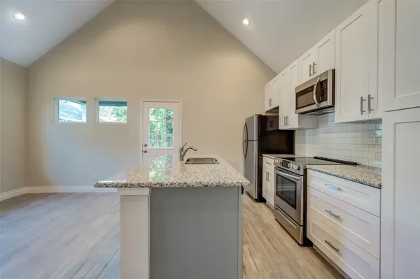 $1,600 | 1213 Armstead Street, Unit A, Houston, TX 77009
