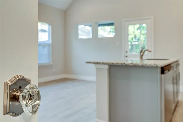 $1,600 | 1213 Armstead Street, Unit A, Houston, TX 77009