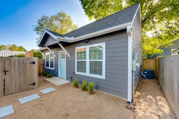 $1,600 | 1213 Armstead Street, Unit A, Houston, TX 77009