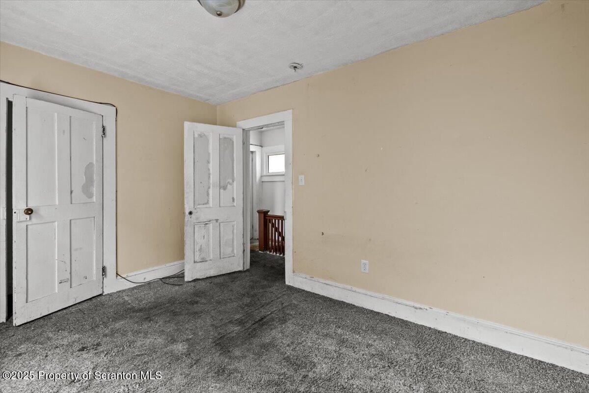 1057 Euclid Avenue Scranton, PA 18504 - Photo 18 of 30 37-Photo-36
