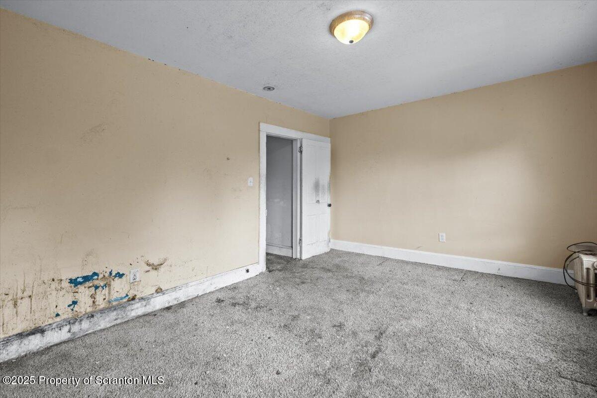1057 Euclid Avenue Scranton, PA 18504 - Photo 20 of 30 39-Photo-38