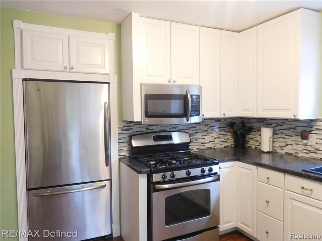 750 Ludlow Avenue Rochester, MI 48307 - Photo 8 of 29