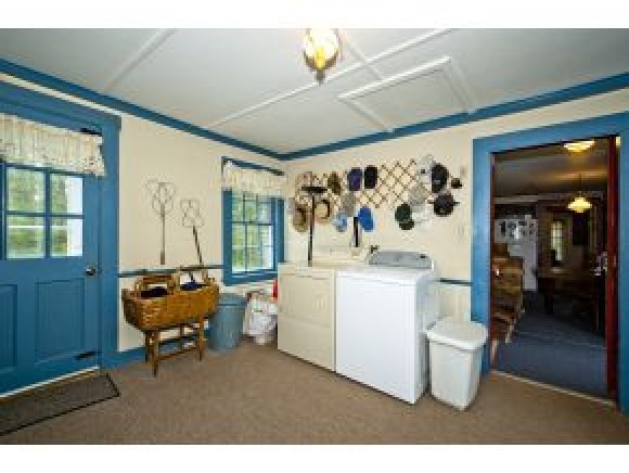 219 Raymond Road Deerfield, NH 03037 - Photo 13 of 27