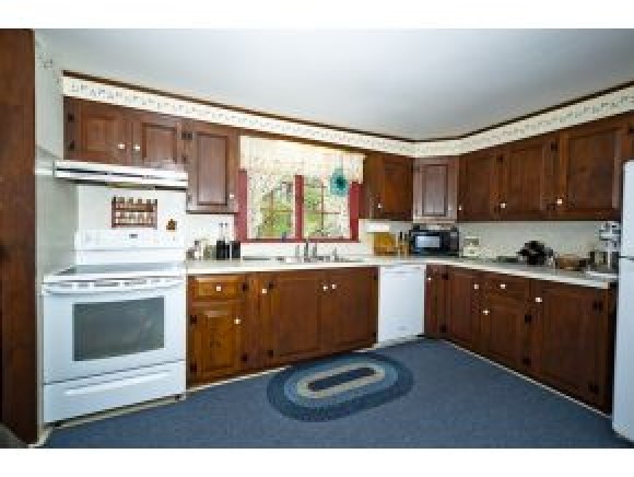219 Raymond Road Deerfield, NH 03037 - Photo 19 of 27