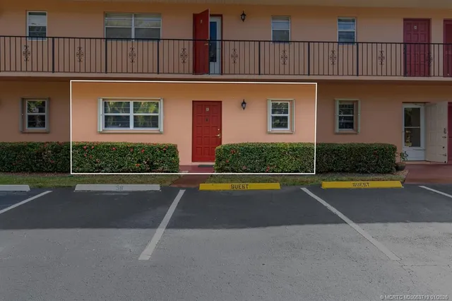 $124,900 | 1909 Southwest Palm City Road, Unit B, Stuart, FL 34994
