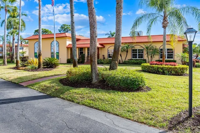 $124,900 | 1909 Southwest Palm City Road, Unit B, Stuart, FL 34994