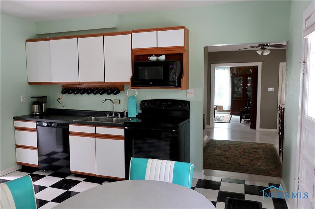 1330 Sand Ridge Road Bowling Green, OH 43402 - Photo 13 of 35 Gallery Image 13