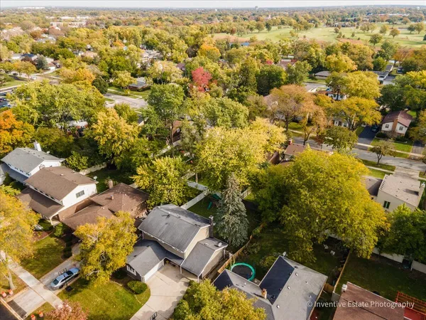 $389,900 | 835 Maple Road, Flossmoor, IL 60422