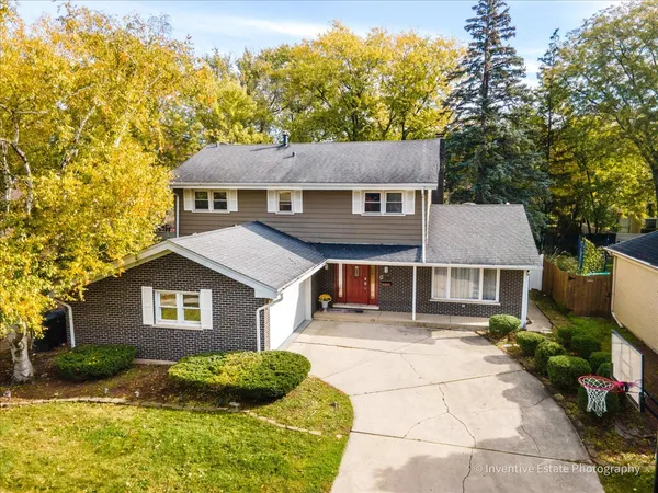 $389,900 | 835 Maple Road, Flossmoor, IL 60422