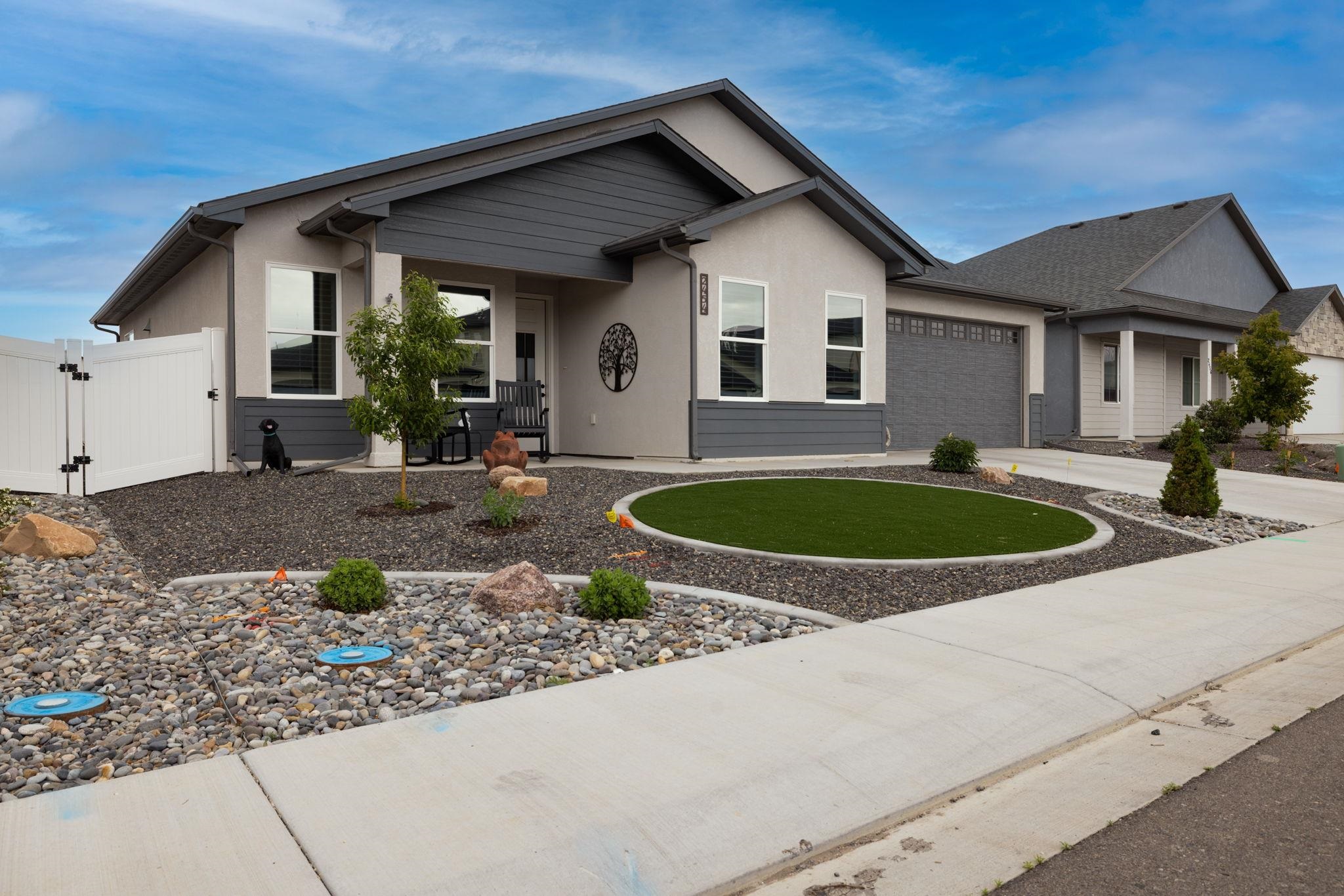 2454 Ross Road Grand Junction, CO 81505 - Photo 3 of 31 a view of outdoor space yard and swimming pool