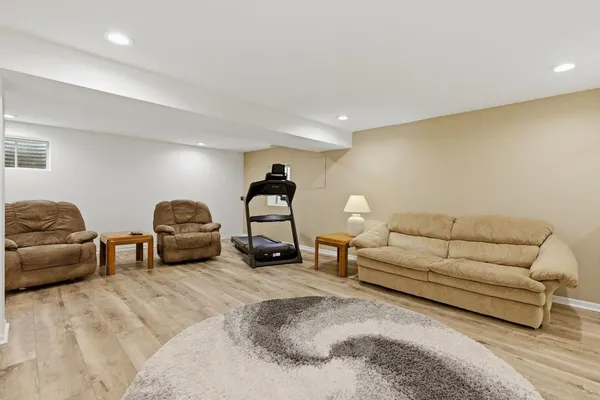 $320,000 | 3412 Harbor Ridge Drive, Zion, IL 60099