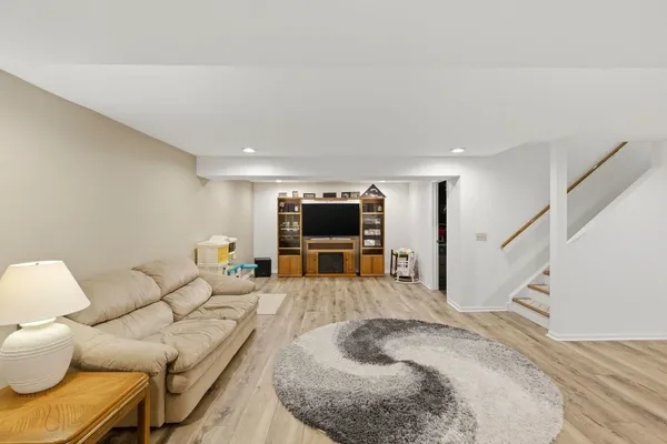 $320,000 | 3412 Harbor Ridge Drive, Zion, IL 60099