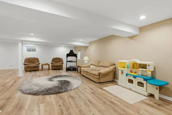 $320,000 | 3412 Harbor Ridge Drive, Zion, IL 60099