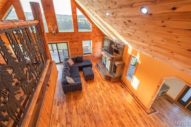 $515,000 | 11659 Highway Ah, Plato, MO 65552