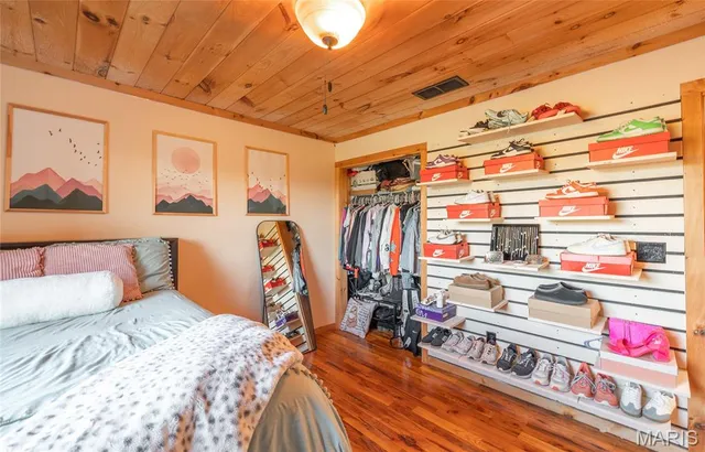 $515,000 | 11659 Highway Ah, Plato, MO 65552